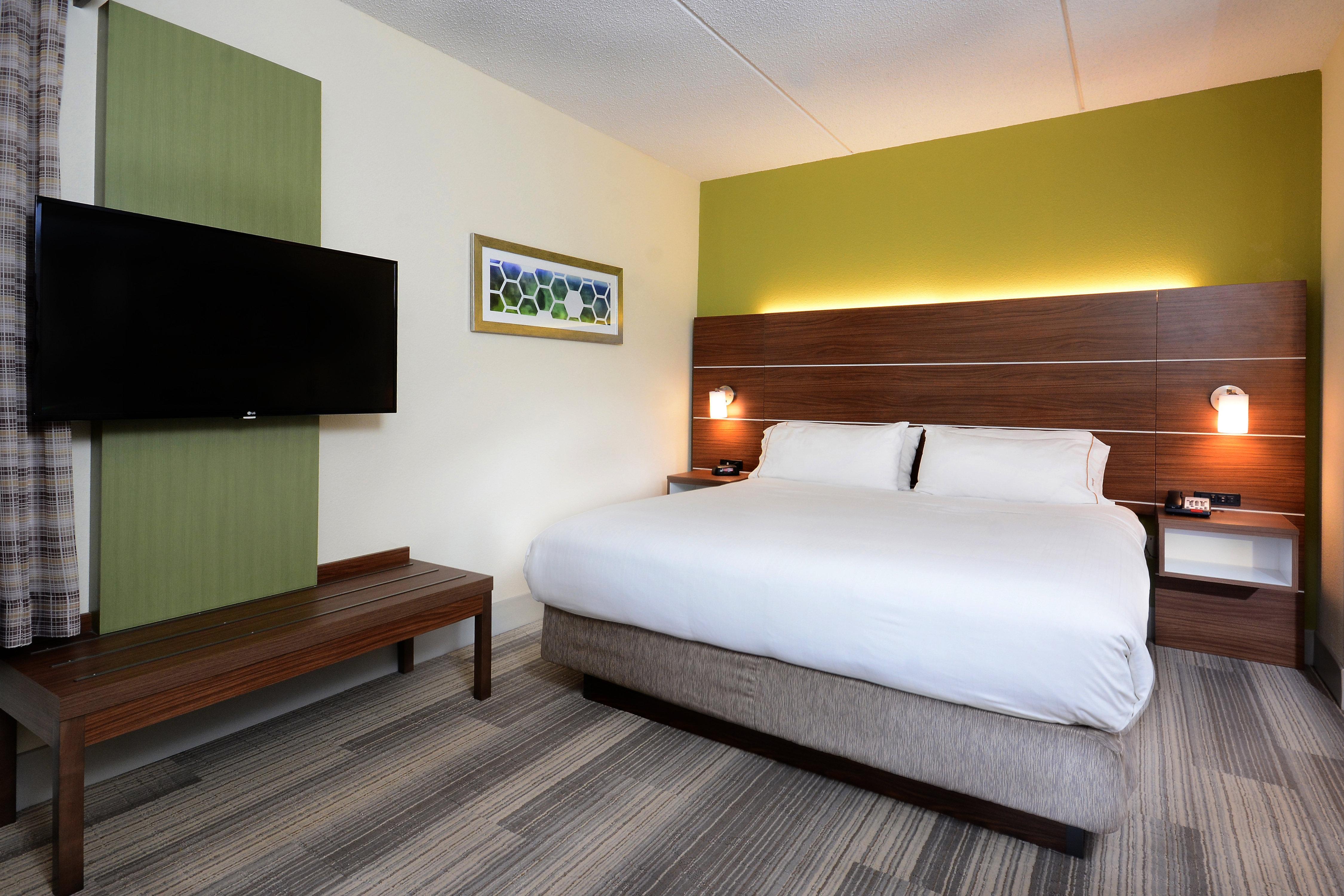 Holiday Inn Express & Suites Raleigh Durham Airport At Rtp By Ihg Exterior photo