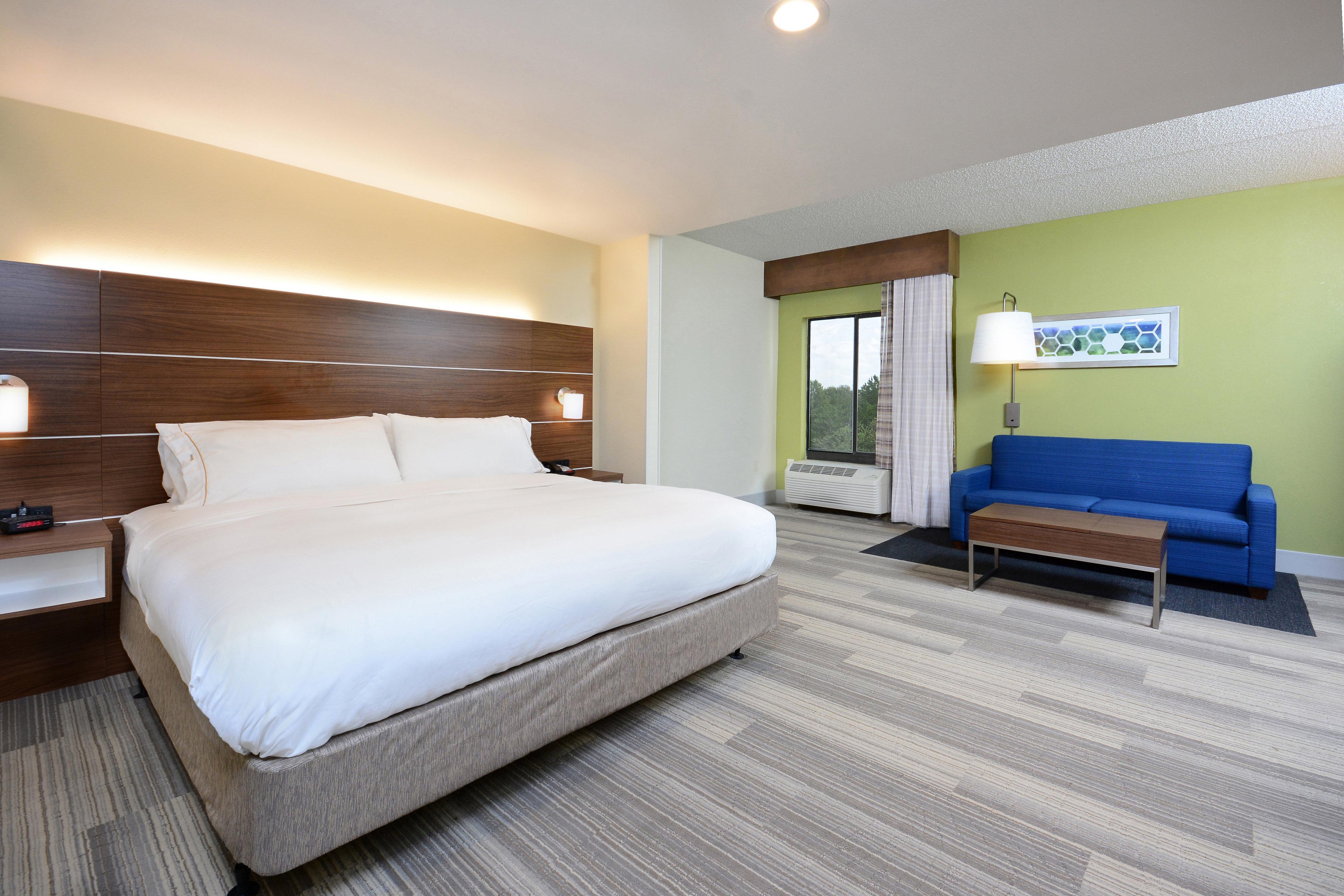 Holiday Inn Express & Suites Raleigh Durham Airport At Rtp By Ihg Exterior photo